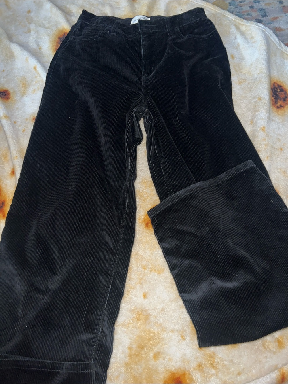 Women’s Black Corduroy Wide-Leg Pants